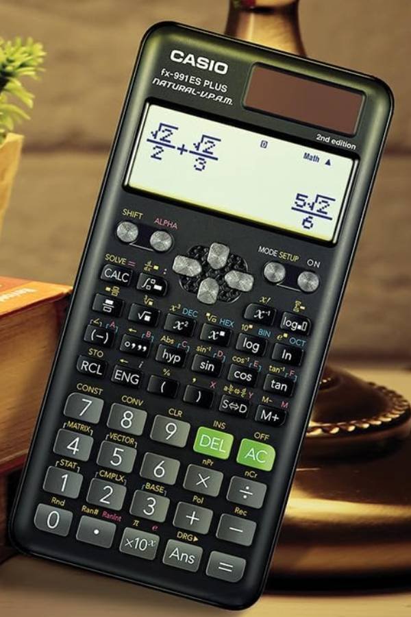¡La Casio Fx 991cw! ¡Más que una Calculadora, Tu Nuevo Mejor Amigo¡ ¡Que sí sabe de mates! 🤓 24 IMAGEN - LaTachuelaTech - Casio FX 991cw - Comparativa - Casio FX-991ES Plus-2nd Edition Scientific Calculator - 07